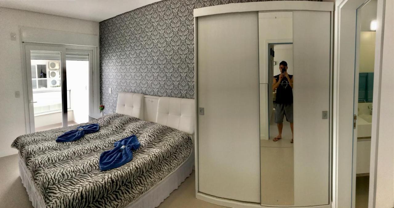 Appartamento Apartamento Maravilhoso Em Florianopolis Na Praia Dos Ingleses Com Piscina Esterno foto